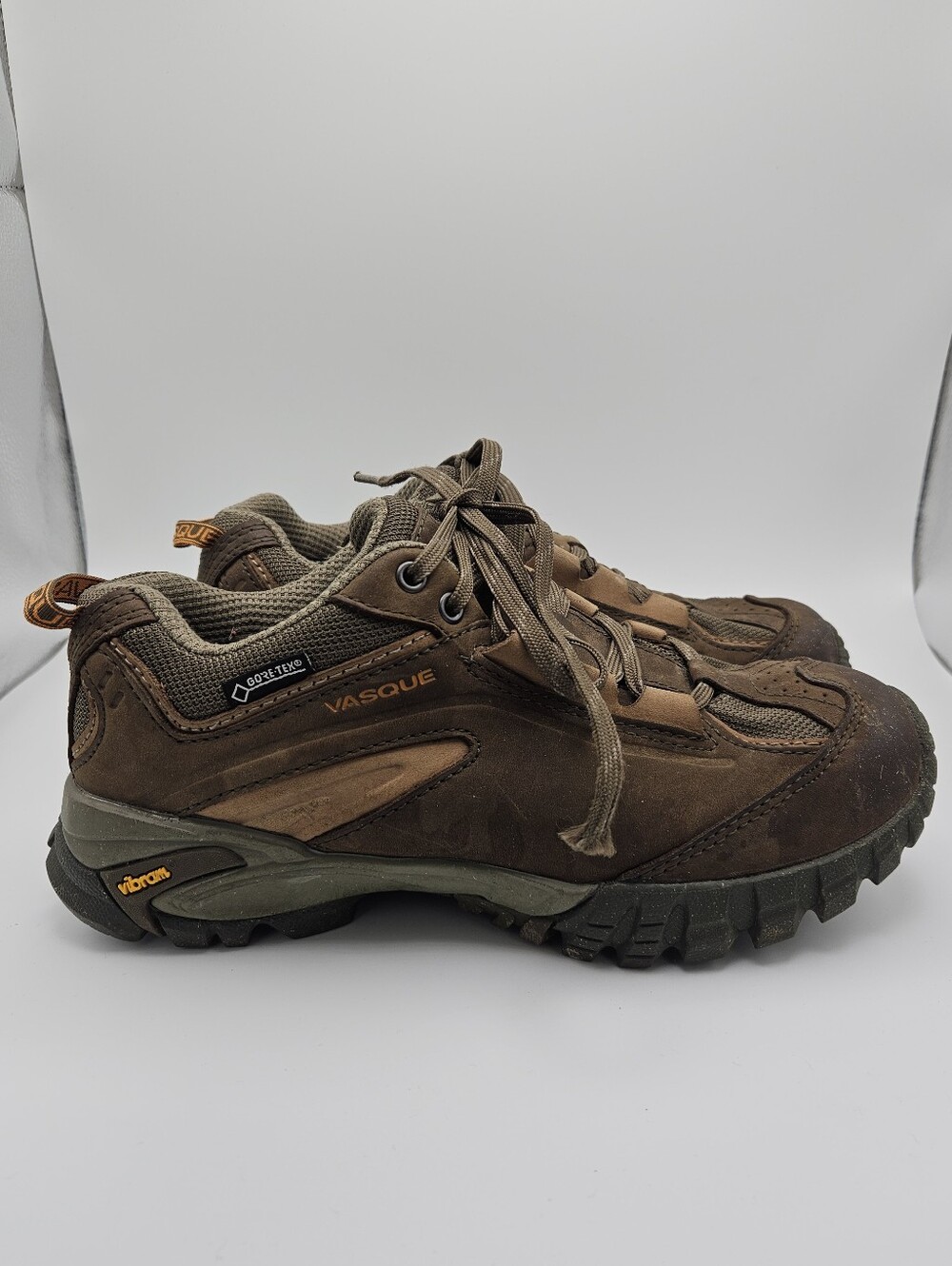 Vasque brown hiking boots size 8